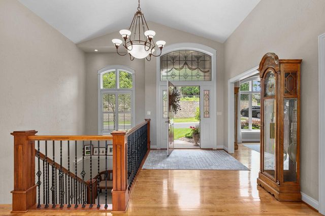 94 HIDDEN ACRES COURT, Appleton, WI 54915