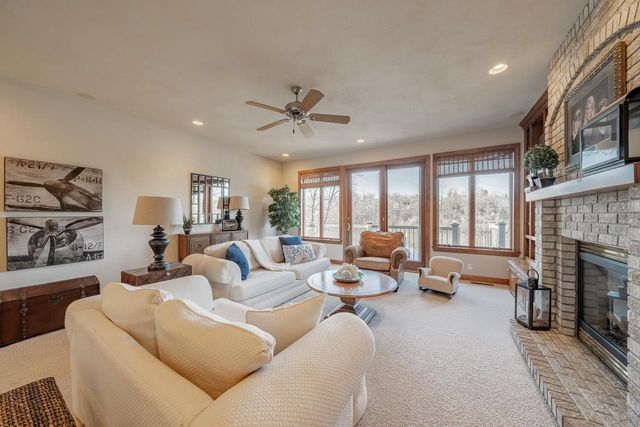 94 HIDDEN ACRES COURT, Appleton, WI 54915