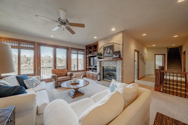 94 HIDDEN ACRES COURT, Appleton, WI 54915