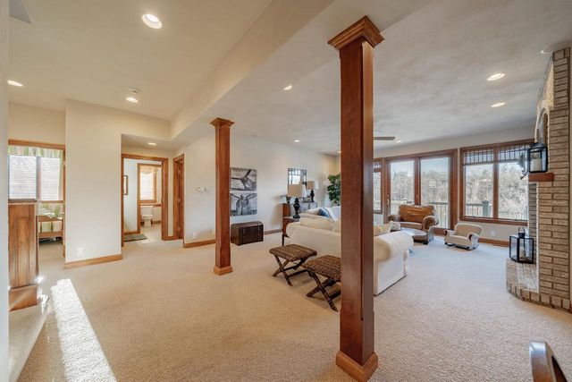 94 HIDDEN ACRES COURT, Appleton, WI 54915