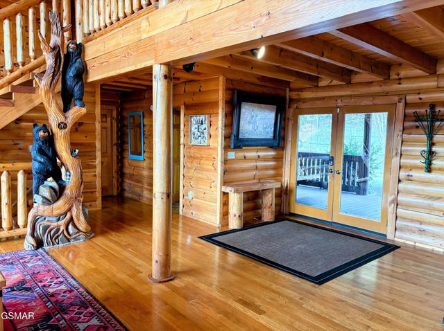 2748 Cats Paw Lane, Sevierville, TN 37862