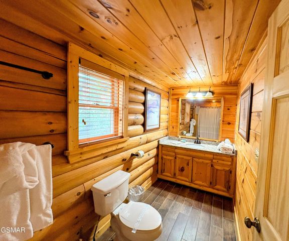 2748 Cats Paw Lane, Sevierville, TN 37862