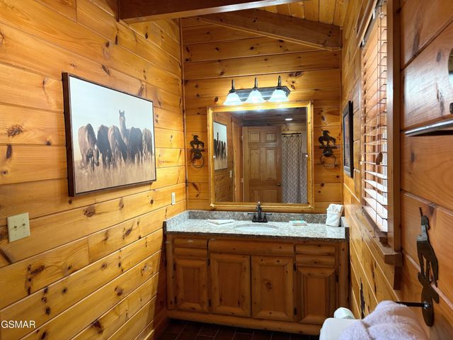 2748 Cats Paw Lane, Sevierville, TN 37862