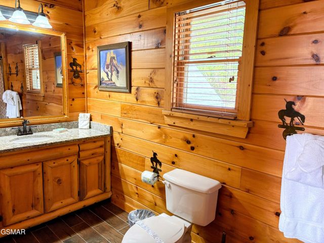 2748 Cats Paw Lane, Sevierville, TN 37862