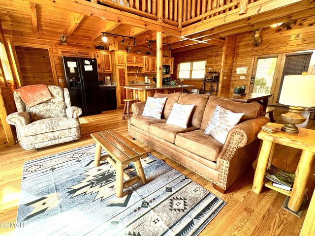 2748 Cats Paw Lane, Sevierville, TN 37862