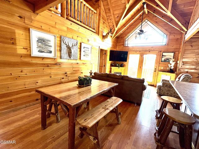 2748 Cats Paw Lane, Sevierville, TN 37862