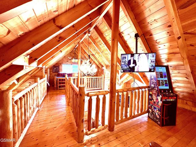 2748 Cats Paw Lane, Sevierville, TN 37862