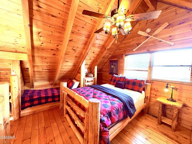 2748 Cats Paw Lane, Sevierville, TN 37862