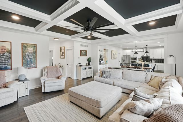 2047 Louis Drive, Crown Point, IN 46307