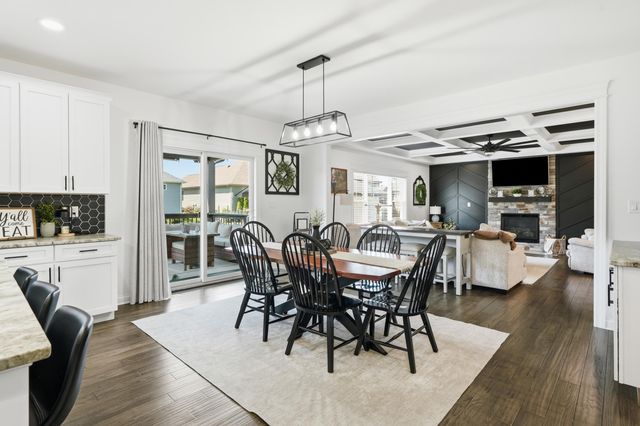 2047 Louis Drive, Crown Point, IN 46307