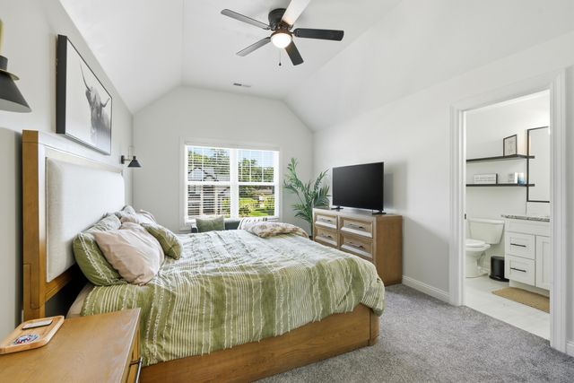 2047 Louis Drive, Crown Point, IN 46307
