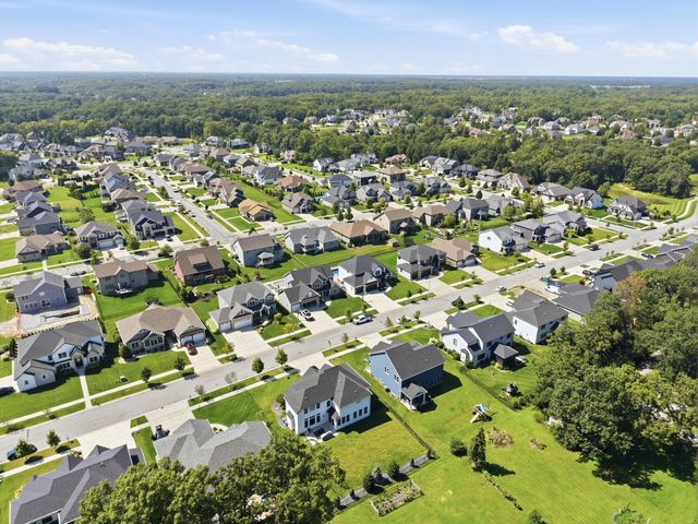 2047 Louis Drive, Crown Point, IN 46307