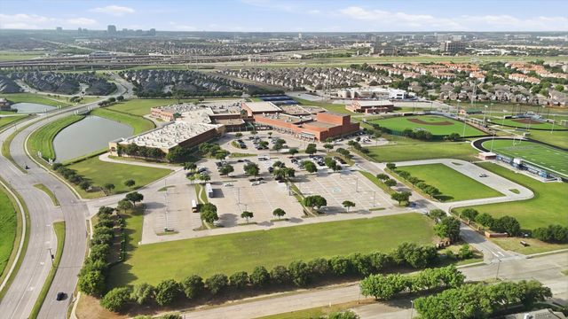 103 Ranch Trail, Irving, TX 75063