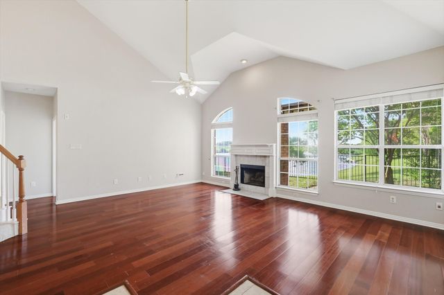 103 Ranch Trail, Irving, TX 75063