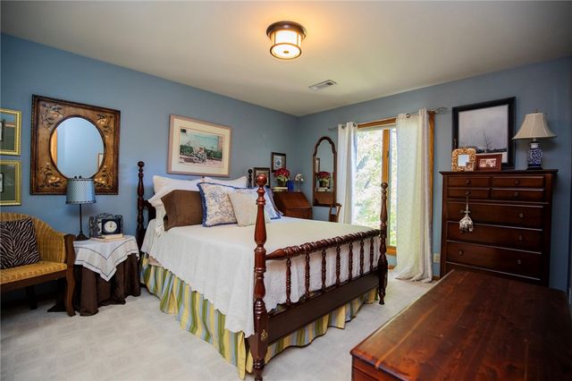 8652 Apple Park, Rogers, AR 72756