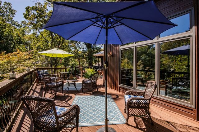 8652 Apple Park, Rogers, AR 72756