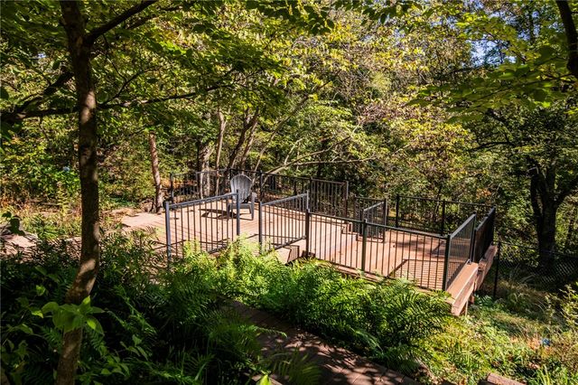 8652 Apple Park, Rogers, AR 72756