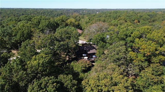 8652 Apple Park, Rogers, AR 72756