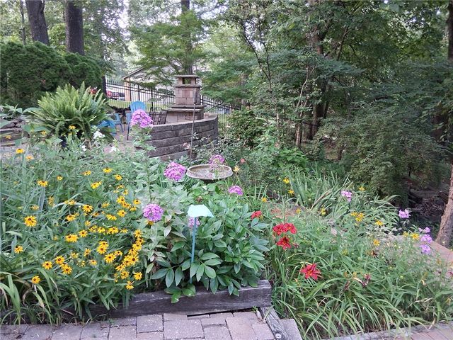 8652 Apple Park, Rogers, AR 72756