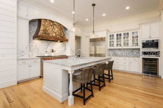 6 Game Land Rd, Bluffton, SC 29910