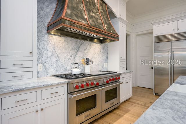 6 Game Land Rd, Bluffton, SC 29910