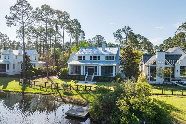 6 Game Land Rd, Bluffton, SC 29910