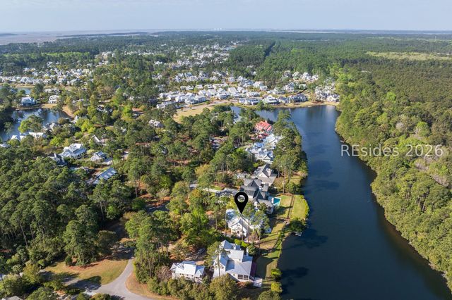 6 Game Land Rd, Bluffton, SC 29910