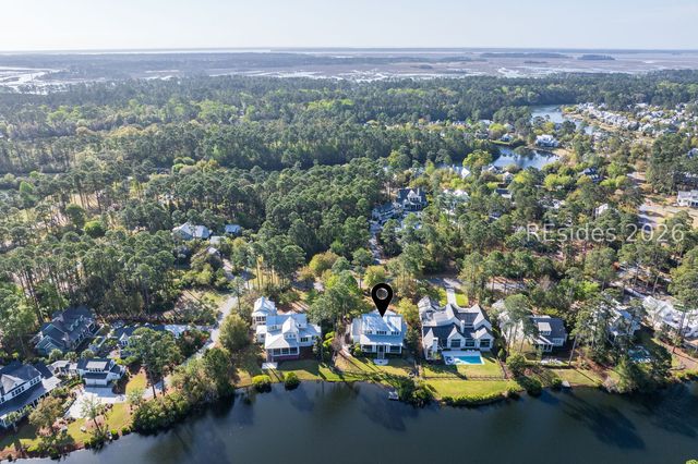 6 Game Land Rd, Bluffton, SC 29910