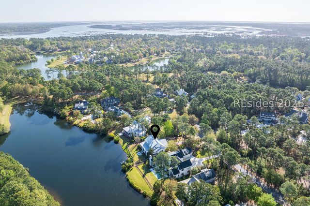 6 Game Land Rd, Bluffton, SC 29910