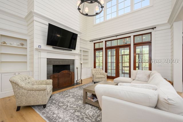 6 Game Land Rd, Bluffton, SC 29910