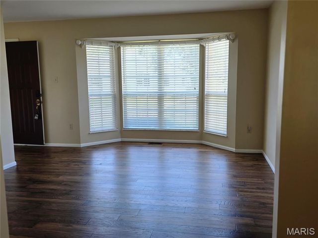 1104 Big Bend Station Drive, Manchester, MO 63088