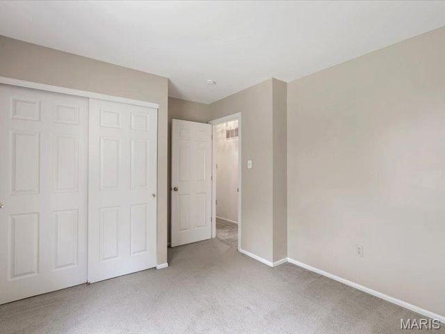 1104 Big Bend Station Drive, Manchester, MO 63088