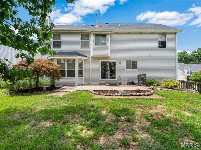1104 Big Bend Station Drive, Manchester, MO 63088