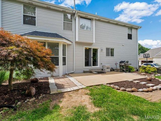 1104 Big Bend Station Drive, Manchester, MO 63088