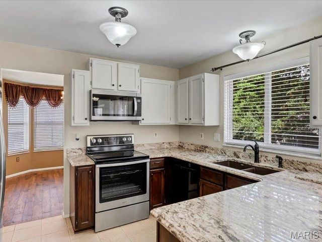1104 Big Bend Station Drive, Manchester, MO 63088