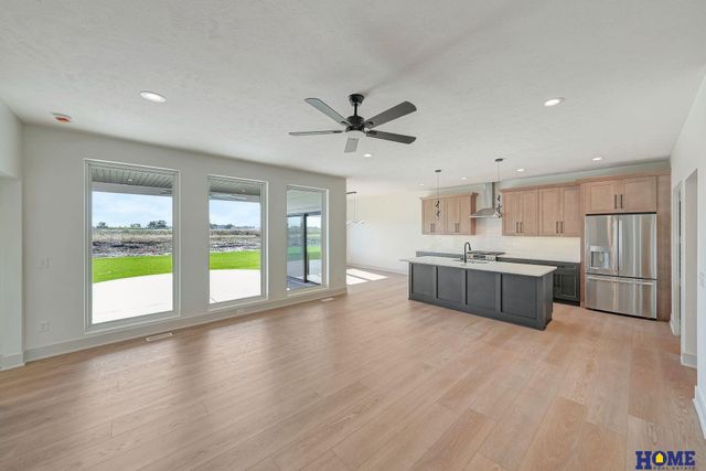 9428 S 87th Street, Lincoln, NE 68526