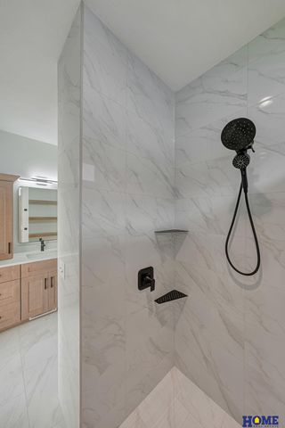 9428 S 87th Street, Lincoln, NE 68526