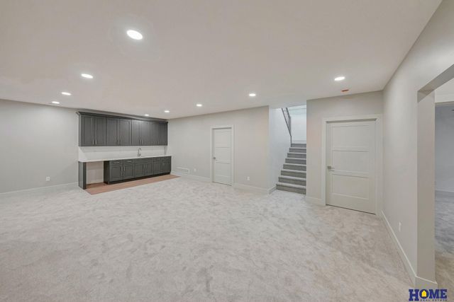 9428 S 87th Street, Lincoln, NE 68526