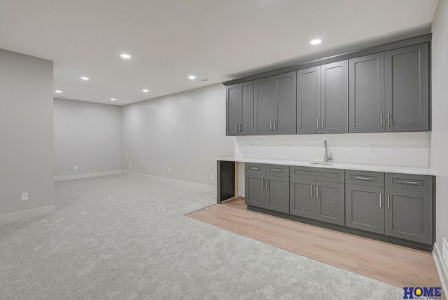 9428 S 87th Street, Lincoln, NE 68526