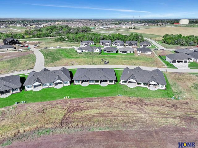 9428 S 87th Street, Lincoln, NE 68526