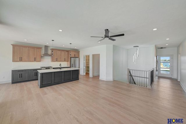 9428 S 87th Street, Lincoln, NE 68526