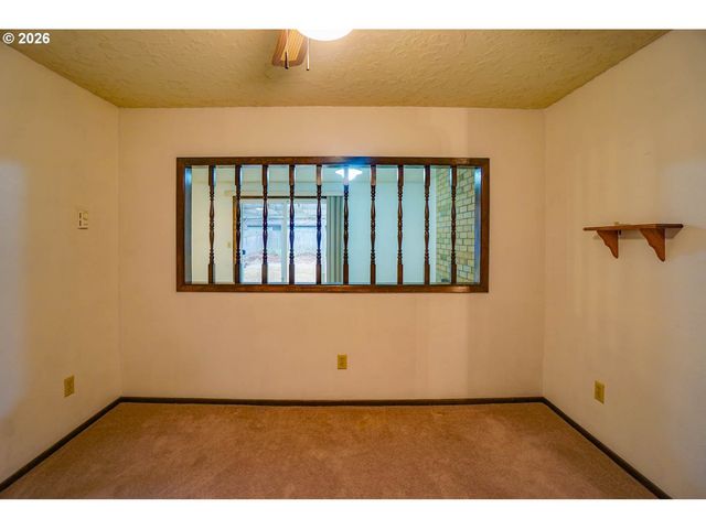 5915 Ne 47TH St, Vancouver, WA 98661