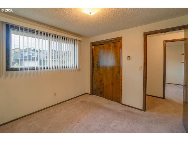 5915 Ne 47TH St, Vancouver, WA 98661
