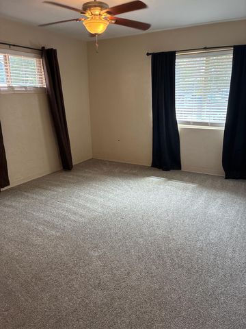 2209 Utah Street NE, Albuquerque, NM 87110