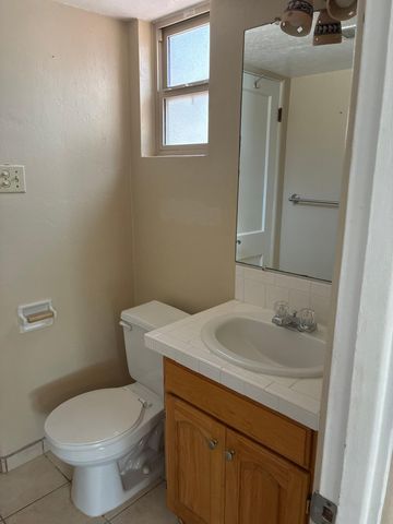 2209 Utah Street NE, Albuquerque, NM 87110
