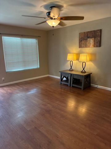 2209 Utah Street NE, Albuquerque, NM 87110