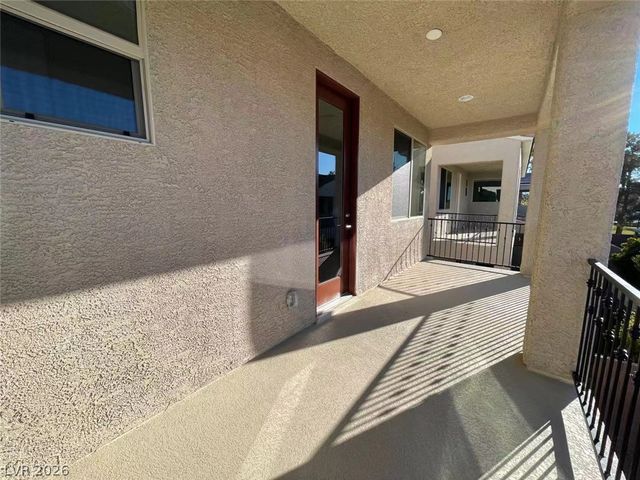 11 Rancho Maria Street, Las Vegas, NV 89148