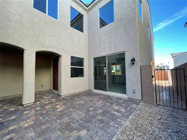 11 Rancho Maria Street, Las Vegas, NV 89148