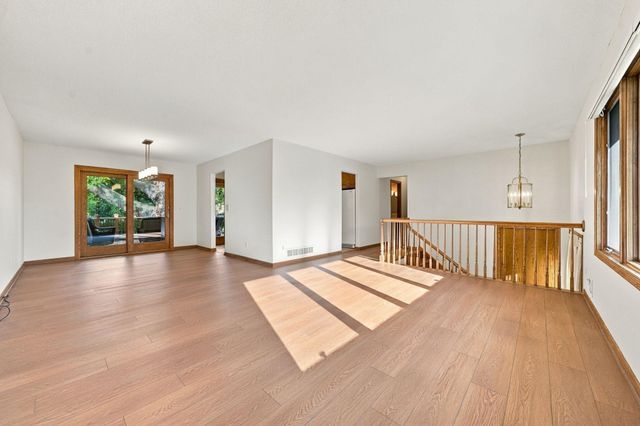2749 Hilltop Court, North Saint Paul, MN 55109