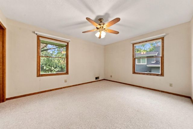 2749 Hilltop Court, North Saint Paul, MN 55109